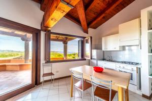 ISS Travel, Panoramic Coda Cavallo Cottages - 10 km from San Teodoro img16