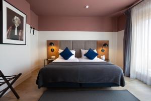 Deluxe Twin Room with Roof top Terrace room in The Barrister Hotel