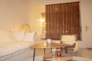 Luxueux appartement, centre historique 50m du port et de la plage de la Ponche