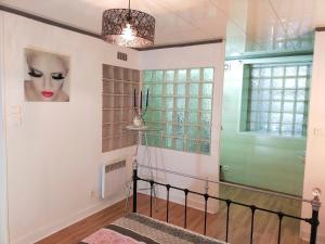 Appartements L'elephant Blanc de ConcarnOLoc : photos des chambres