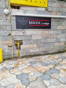 MAXX Lodge