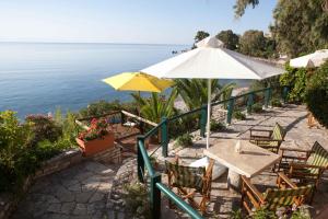 Grekis Beach Hotel and Apartments Messinia Greece