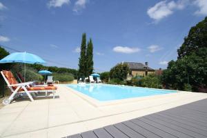 Maisons de vacances La Vieille Ferme: superbe complexe de 3 gites en pierre avec Piscine au coeur du Perigord Noir : photos des chambres