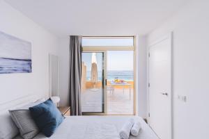 Home2Book Design Sea Front Las Canteras1 Beach
