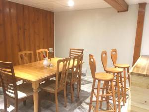 Chalet Ski Mont Calm Water Falls River Rawdon