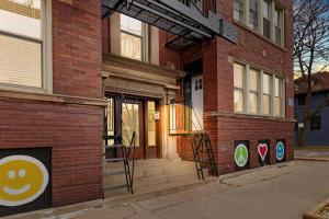 1BR Deluxe Apartment near Shops & Cafés - Ashland 1F