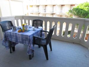 Comfy seafront apartment-Beahost