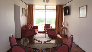 Primer piso frente al mar acceso directo jardines