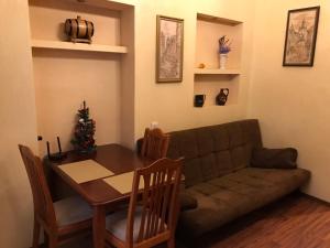 Apartments on Shevchenko avenue