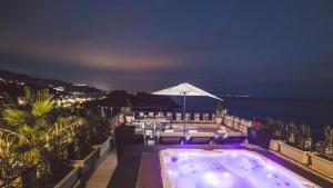 Torre Pirandello 6, Emma Villas