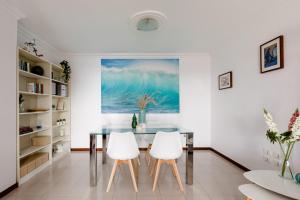 Santa Cruz Harbor Views: seaside prime location