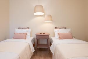 Gaya Avenue Flats - Elegant Contemporary Flats with Balcony