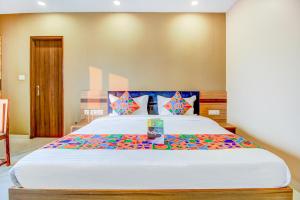 FabHotel 7th Crossing Malviya Nagar