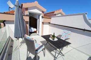 Apartments Karas on the island of Pag