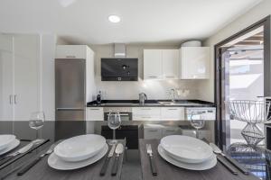 MEDANO4YOU The Strelitzia Terrace