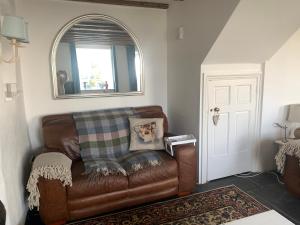 Bwthyn Nain Cottage near Harlech with ocean views