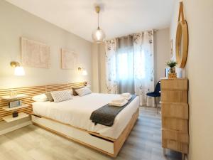 80s Loft ViNTAGE 15 Málaga Airport Free Guest Parking