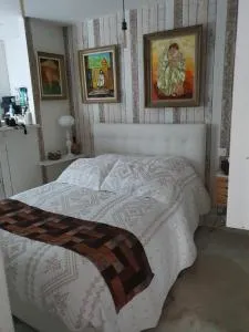 Demeure Prosper 1 chambre d'hôte privative avec petit déjeuner compris - Labégude