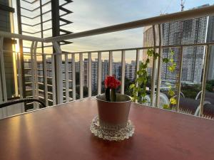 Private Jacuzzi Staycation at KL City 1014