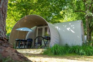 Campings Camping Le Paradis : photos des chambres