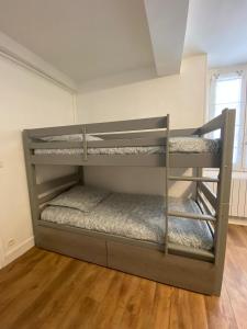 Appartements Magnifique studio hyper centre plage et commerce (capacite 4 personnes) : photos des chambres