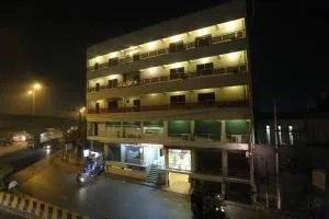 Hotel Multan Continental - Мултан
