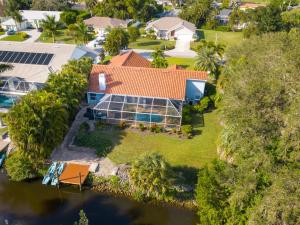 The New Diamond in Naples