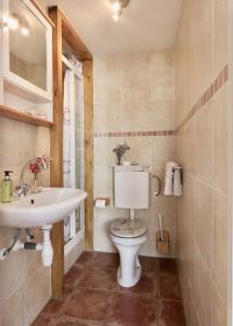 Sea shell with balcony close to the beach, city centre and dunes