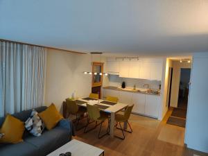 Schöne und Moderne Ferienwohnung