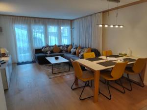 Schöne und Moderne Ferienwohnung