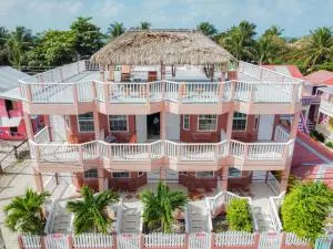 Caye Caulker Condos - Maskall