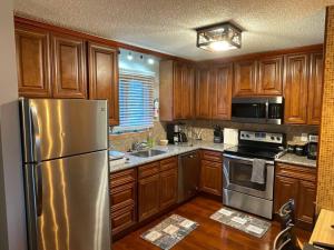 Aquatopia Waterpark-Pool-Tennis-Paintball- ZipLine 127