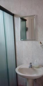 Apartamento ( Kitão ) Frente pro Mar, Vila Caiçara, Praia Grande.