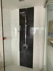 Private Jacuzzi Staycation at KL City 921