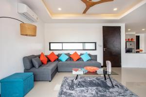 Lovely pool villa 2 bedrooms in rawai with seaview