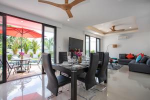 Lovely pool villa 2 bedrooms in rawai with seaview