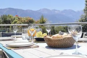 Scarborough Heights - Oaro