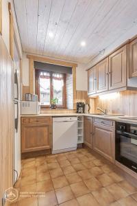 Appartements 153 Rue des Rochers : photos des chambres