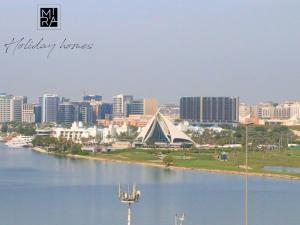 Mira Holiday Homes - Serviced 1 bedroom with Creek View