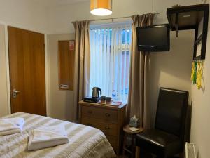 Double Room room in Philmar Guest House