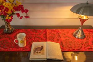 StayVista at SilverOaks Cottage