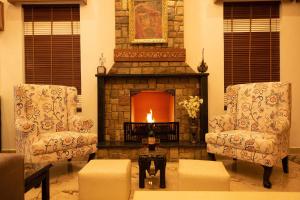 StayVista at SilverOaks Cottage