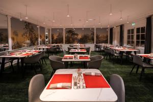 Hotels Aigle Noir Fontainebleau MGallery : photos des chambres