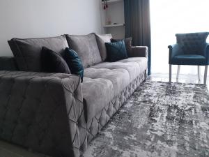 LUX Apartment - Central Place Bar