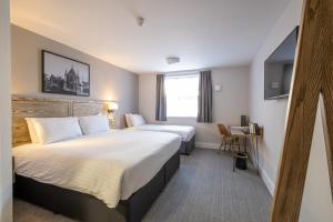 Family Room (2 Adults + 2 Children) room in Two Rivers Lodge by Marston’s Inns