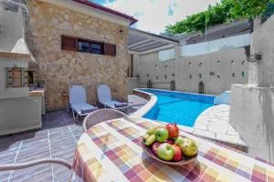 Villa Despina - Your Cretan Boutique Home - Koúmoi