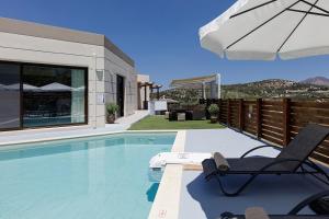 Villa Chnaris - Private Pool and Sauna