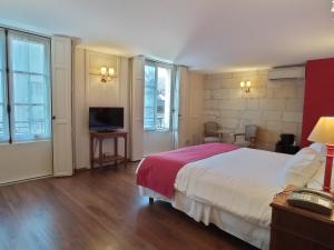 Hotels Hotel Grand Monarque : photos des chambres