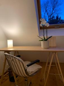 Maisons de vacances VILLA 600m de la plage calme Location possible a partir de 3 nuitees, pouvant accueillir 6-8 pers Activites nautiques randonnee velo peche golf casinos : photos des chambres