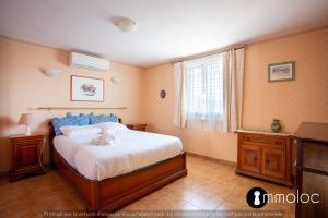 Maisons de vacances 4 bedroom house with air conditioning and garden : photos des chambres